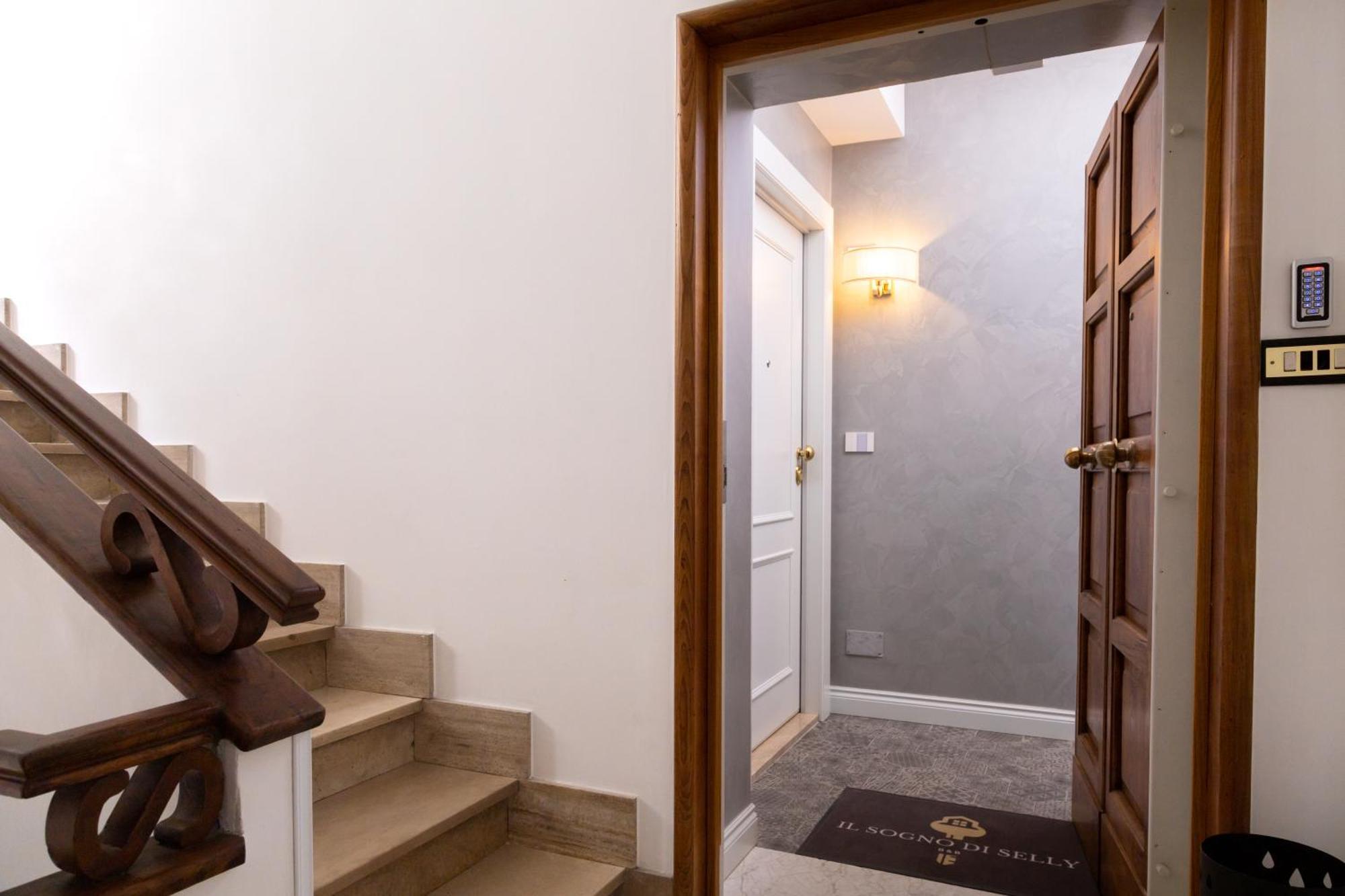 Il Sogno Di Selly Apartment Salerno Exterior photo